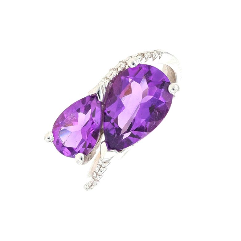 Bague améthystes 3.29 carats et diamants 0.07 carat or blanc 5.90g Comme neuf -  reconditionné disponible sur Gemme Les Bijoux